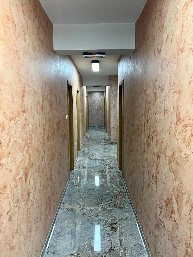 Hotel Brkic Sarajevo Airport - Free Parking 외부 사진
