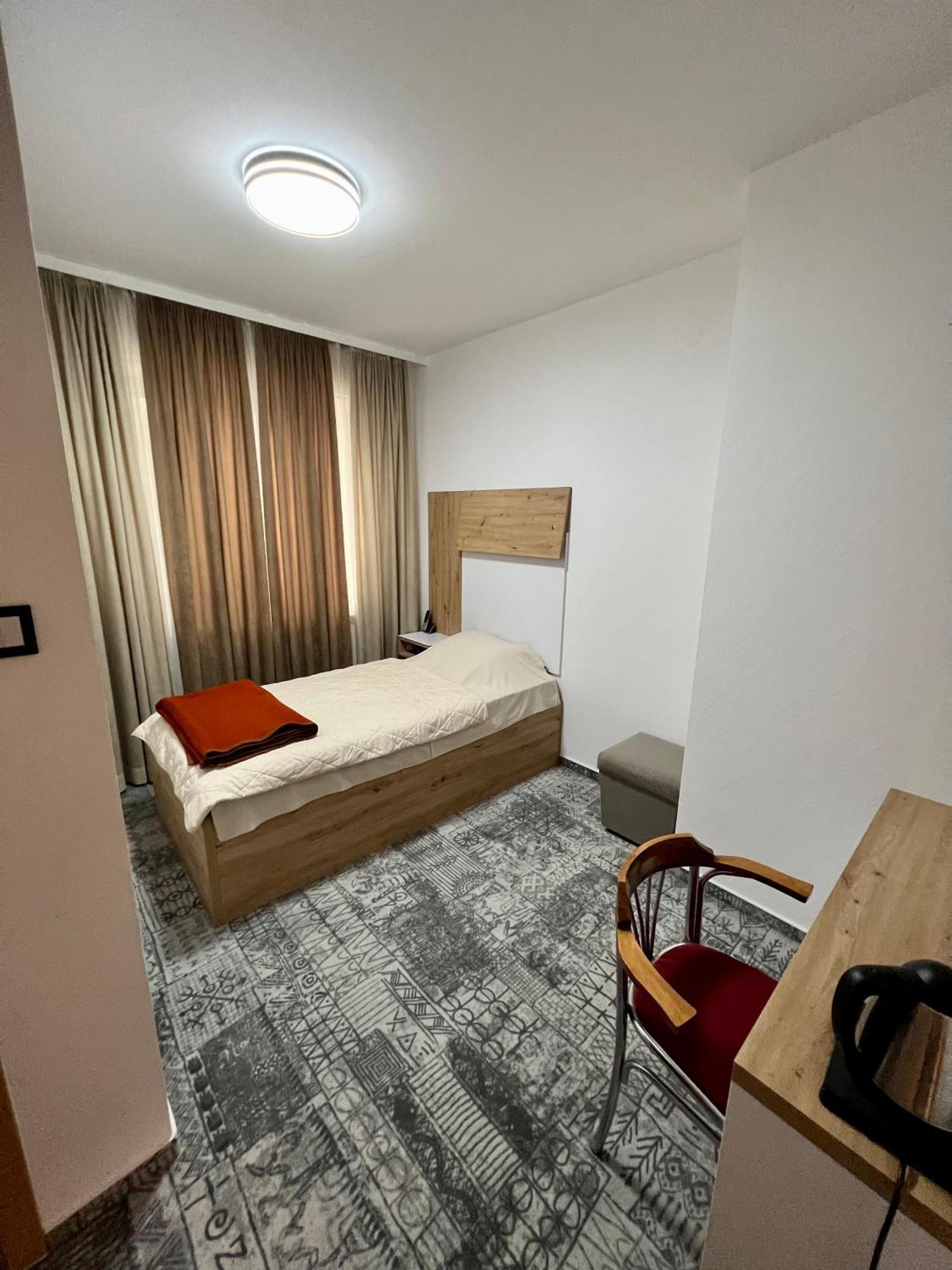 Hotel Brkic Sarajevo Airport - Free Parking 외부 사진