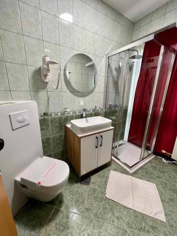 Hotel Brkic Sarajevo Airport - Free Parking 외부 사진